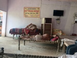 गजब : प्रधान के बंगला में संचालित हो रहा ग्राम पंचायत कार्यालय